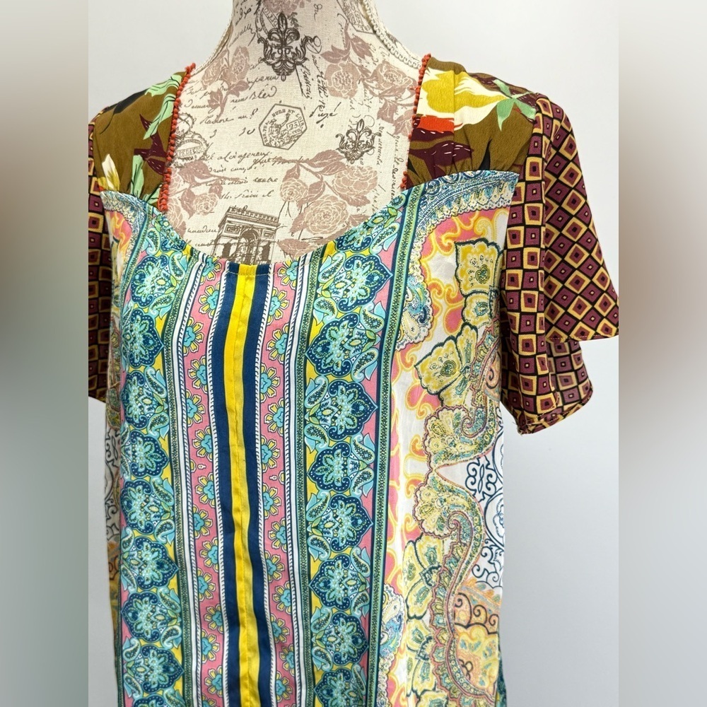 ODDY Yellow and Blue multi graphic print silky top size M - Picture 2 of 13